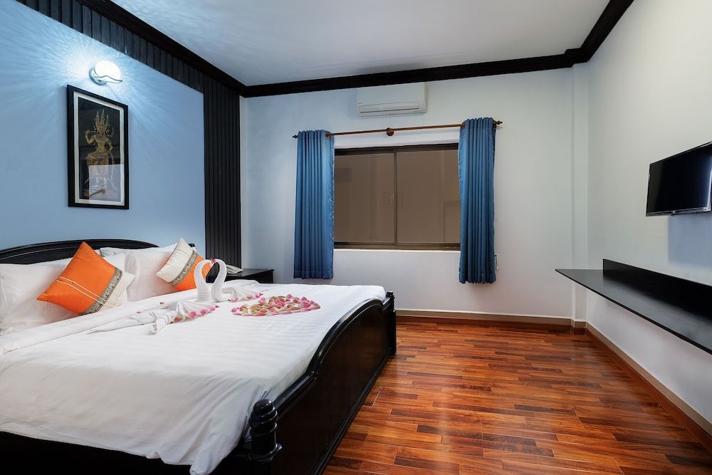 Siem Reap Urban Boutique Hotel Deluxe Double Room (Free Bus Station Pick Up) 2