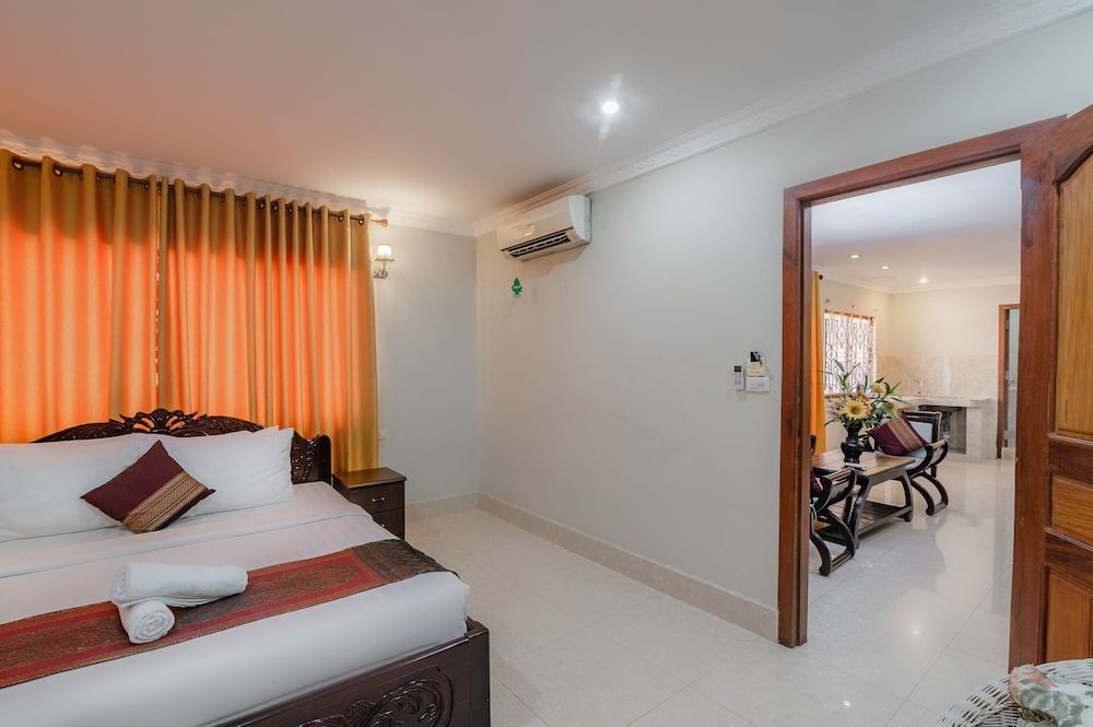Sinaka Angkor Hotel Family Room, 2 Bedrooms 3