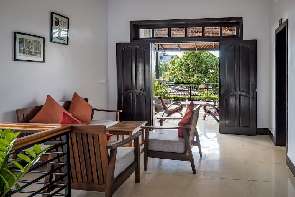 Grange Deluxe Twin Room 3