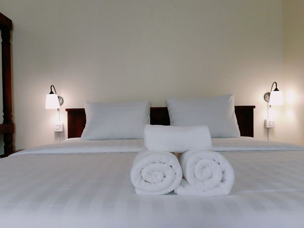 Deluxe Double Room, Balcony, Pool View