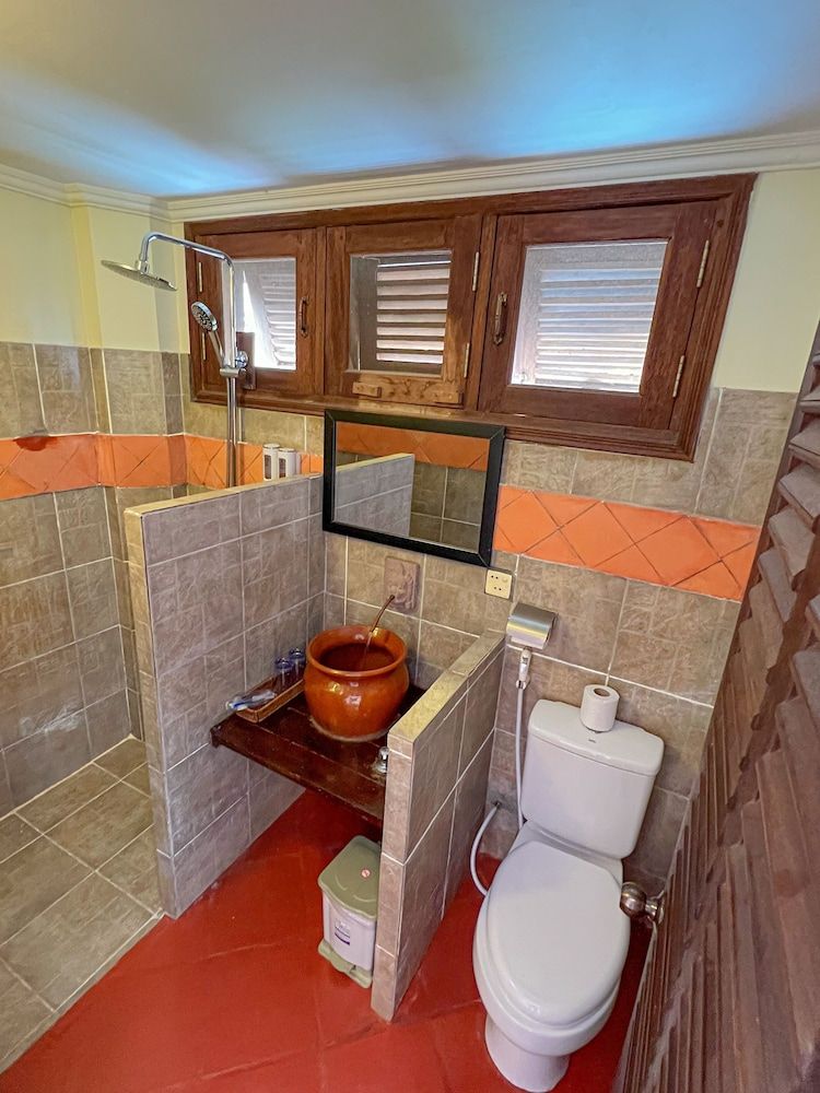 Natural Relax Villa Deluxe Twin Room, Balcony, Pool View 7