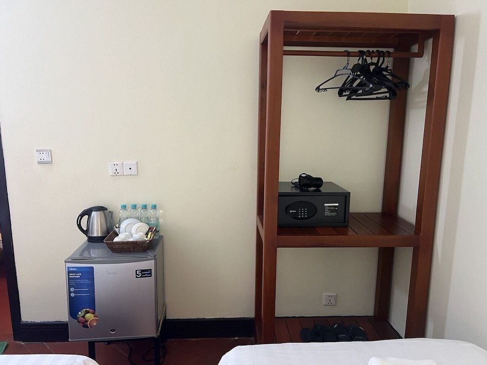 Natural Relax Villa Deluxe Twin Room, Balcony, Pool View 10