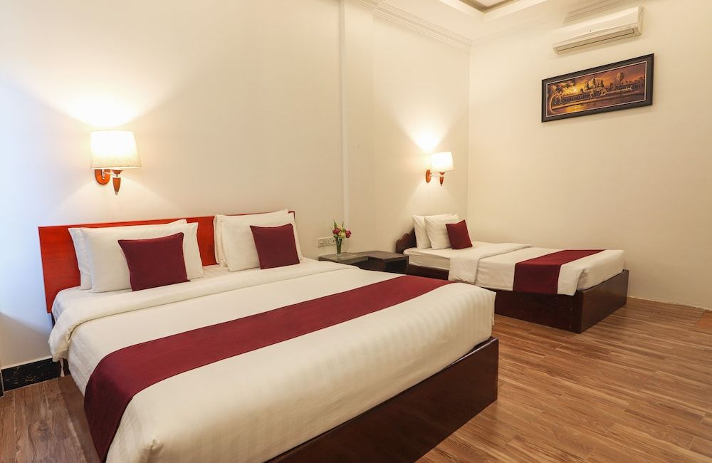 undefined The Garden Park by Lucky Courtyard 4