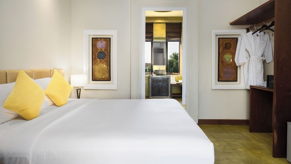 undefined Reservoir Hotels 3