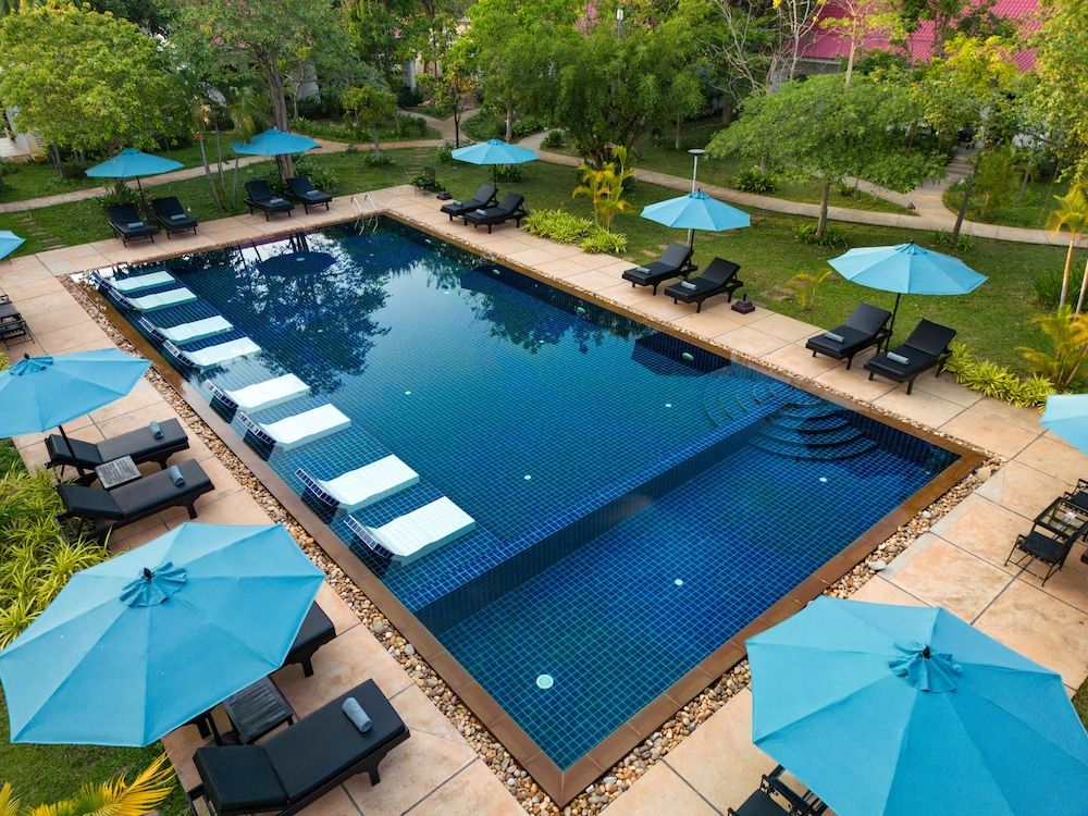 undefined Amazing Palm Resort 8