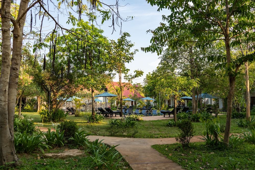 undefined Amazing Palm Resort 4