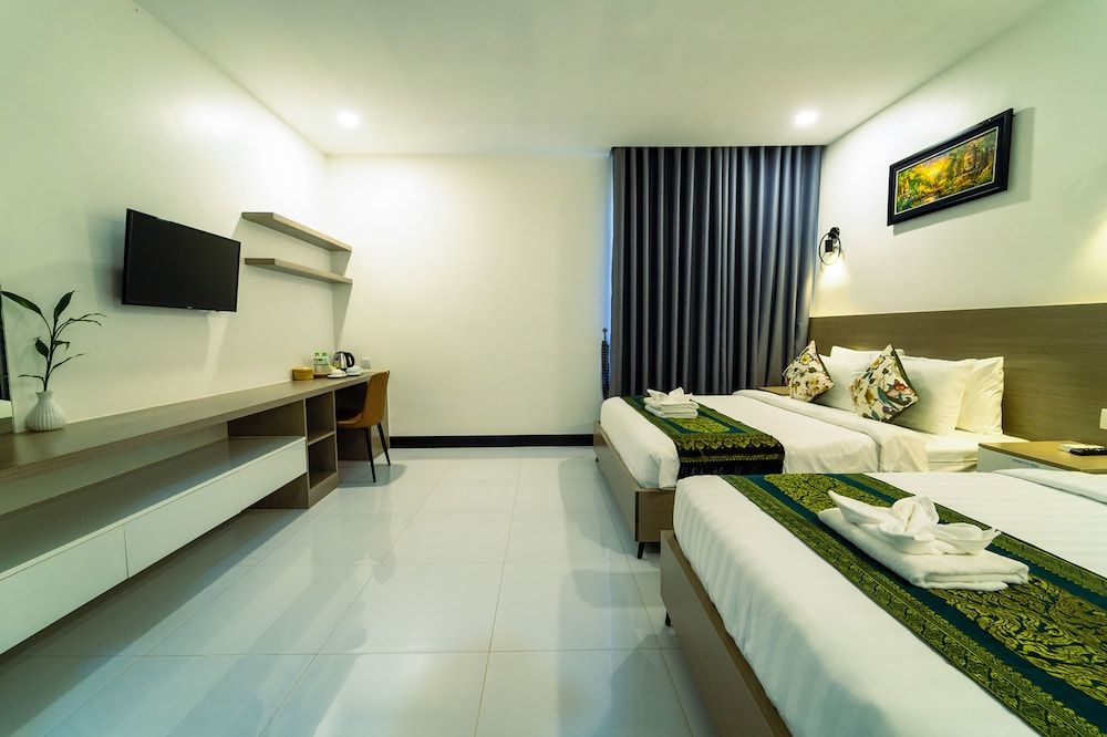 Deluxe Family Room