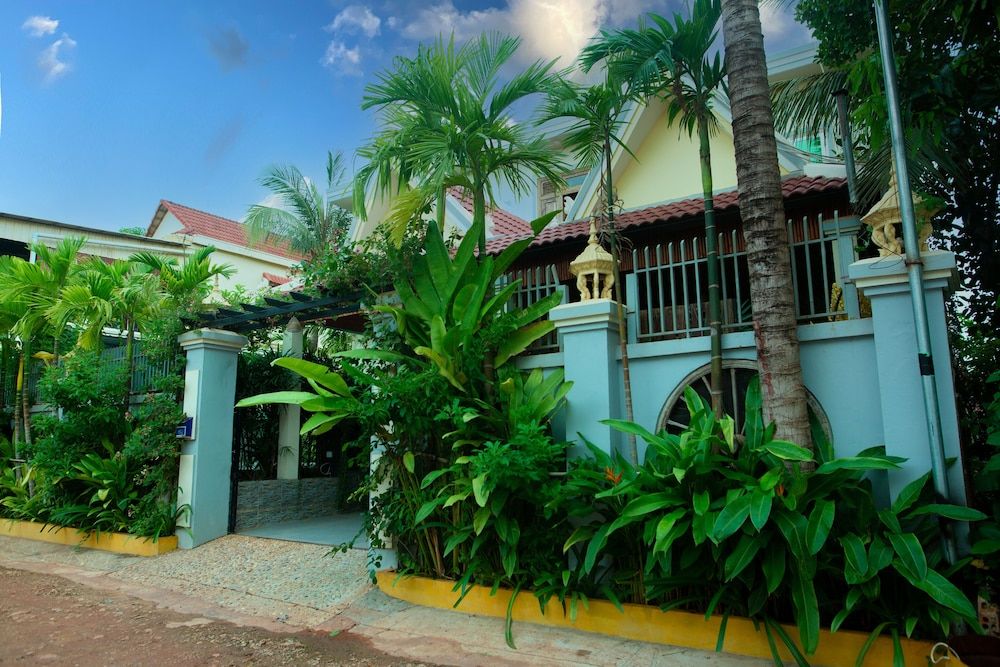 undefined Mohasal Angkor Boutique 7