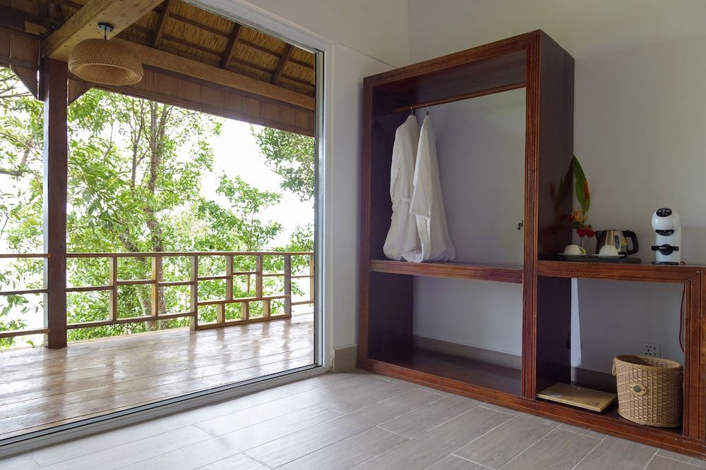 Pearl Beach Resort & Spa Deluxe Bungalow Double 3