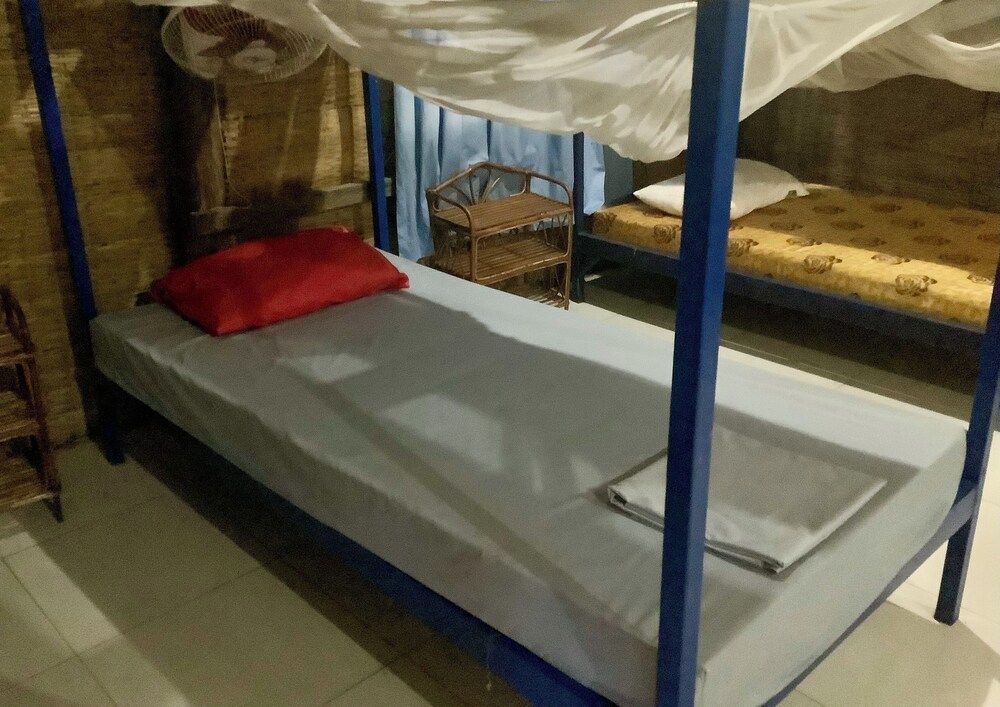 Cocohuts Cambodia Comfort Shared Dormitory 2