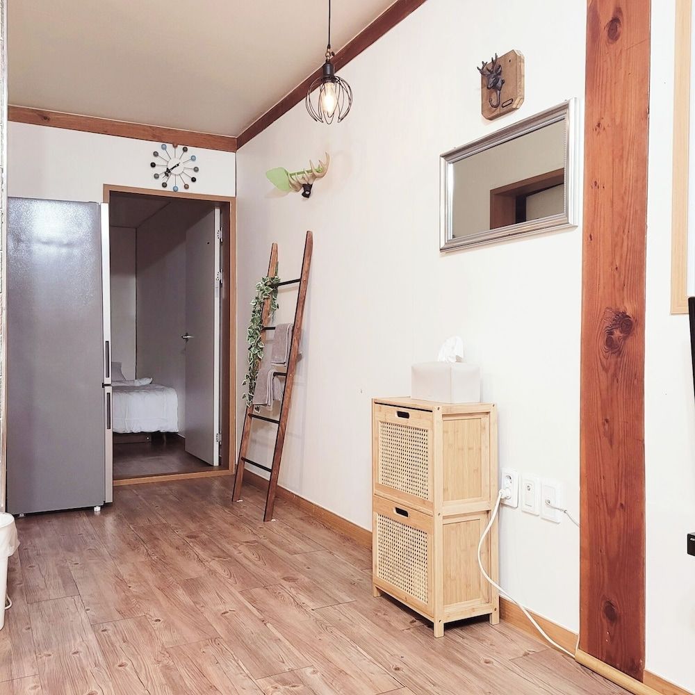 Gyeongju West Namsan Hanok Pension Standard Room (Gangajipul) 4