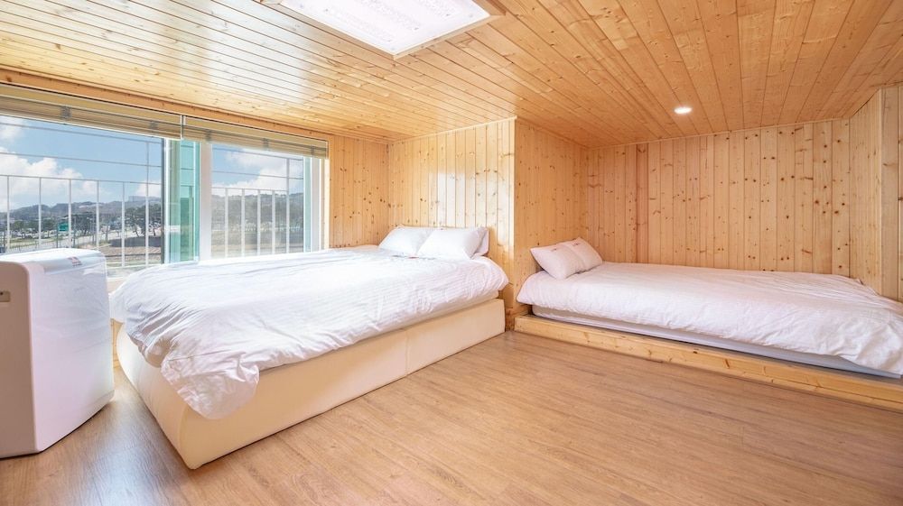Gyeongju Gamposole Pension Basic Room, 1 Bedroom (Sole 301) 2