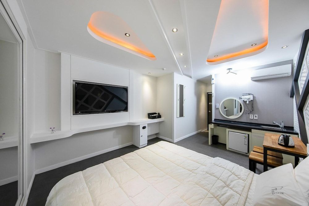 Gyeongju Pension 700 Basic Room, 1 Bedroom (210) 2