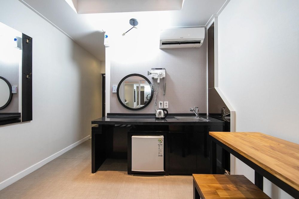 Gyeongju Pension 700 Basic Room, 1 Bedroom (202) 7