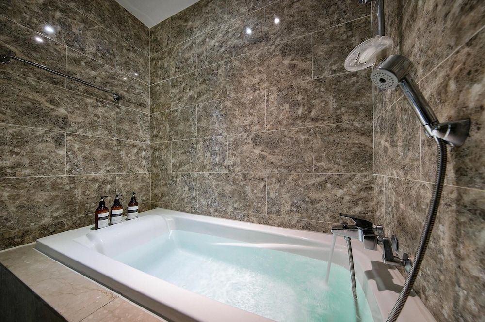 Gyeongju Pension 700 Basic Room, 1 Bedroom (209) 8