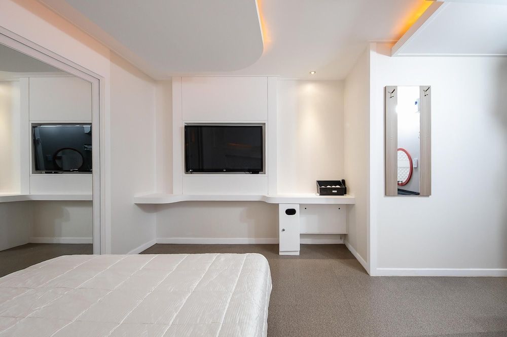 Gyeongju Pension 700 Basic Room, 1 Bedroom (209) 9