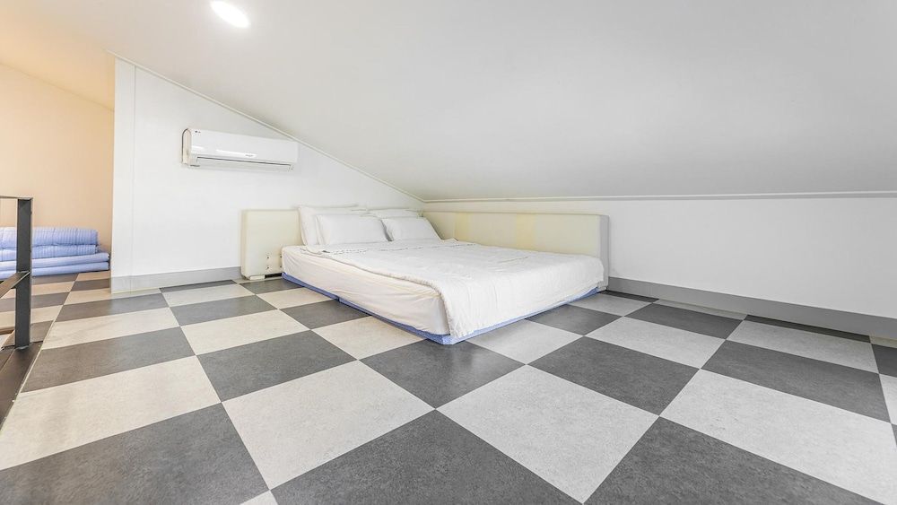 Gyeongju The One Pension Basic Room, 1 Bedroom (blue 202ho(spa))