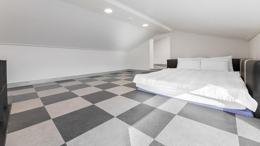 Gyeongju The One Pension Basic Room, 1 Bedroom (blue 201ho(spa)) 2