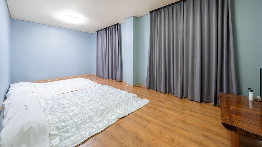 Gyeongju Jang Basic Room, 1 Bedroom (102) 2
