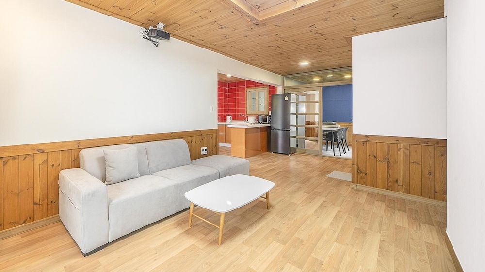Gyeongju Themandi Pension Basic Room, 1 Bedroom (ROOM-4) 13