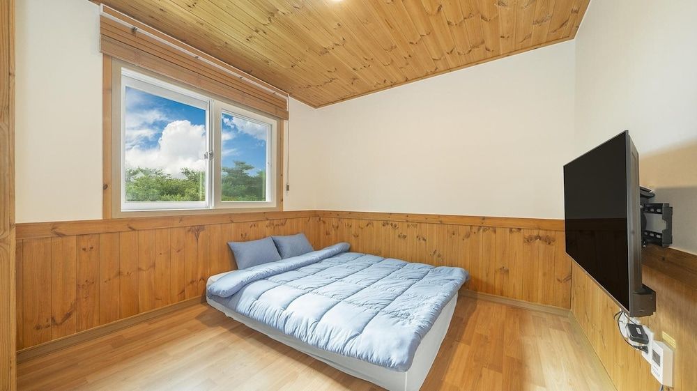 Gyeongju Themandi Pension Basic Room, 1 Bedroom (ROOM-3) 2
