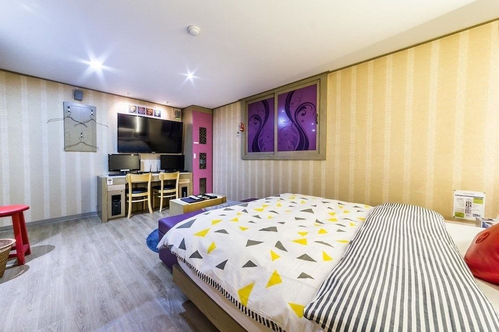 Major Hotel Double Room 8