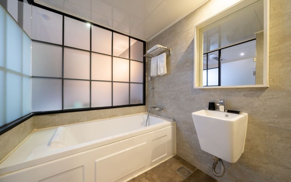 Yeoksam Premier Hotel XYM Room (Deluxe (Parking limited vehicle SUV l) 5