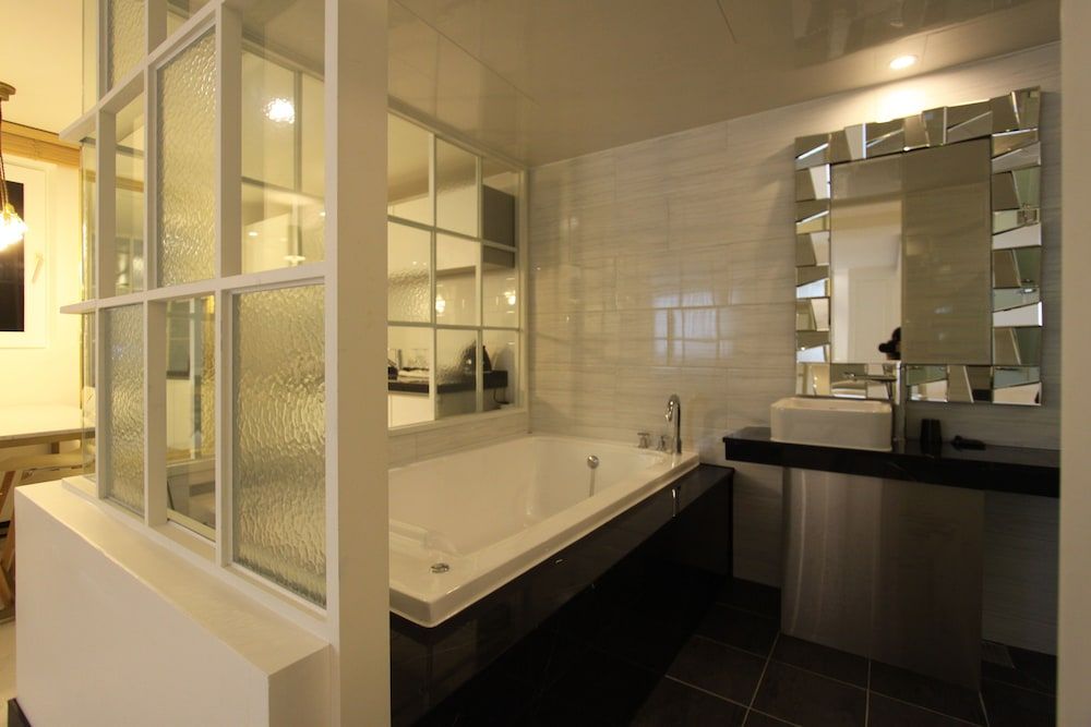 undefined Yeoksam Premier Hotel XYM 8