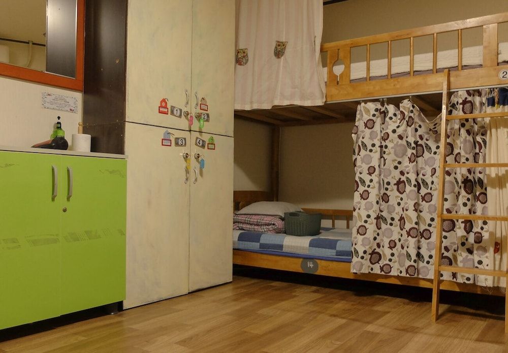 undefined Owl's Nest Guesthouse - Hostel 5