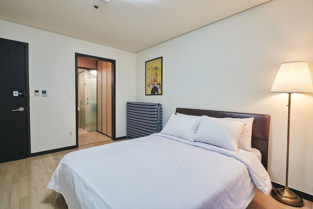 undefined Samseong Apt City Airport 9