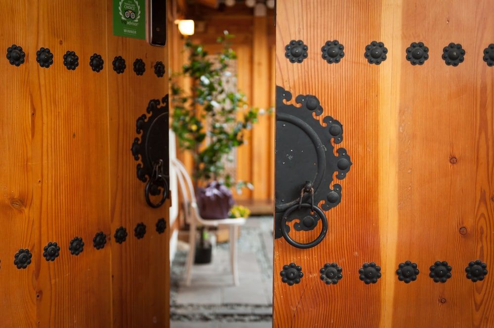 undefined Open Real Luxury Korean Hanok 3