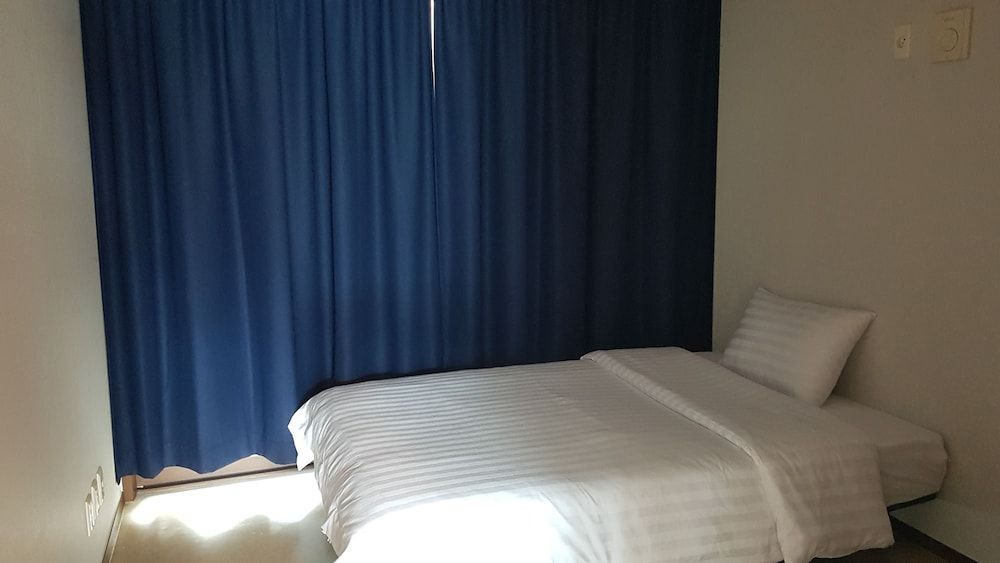 undefined Gangnam Stn Luxury Apt 3