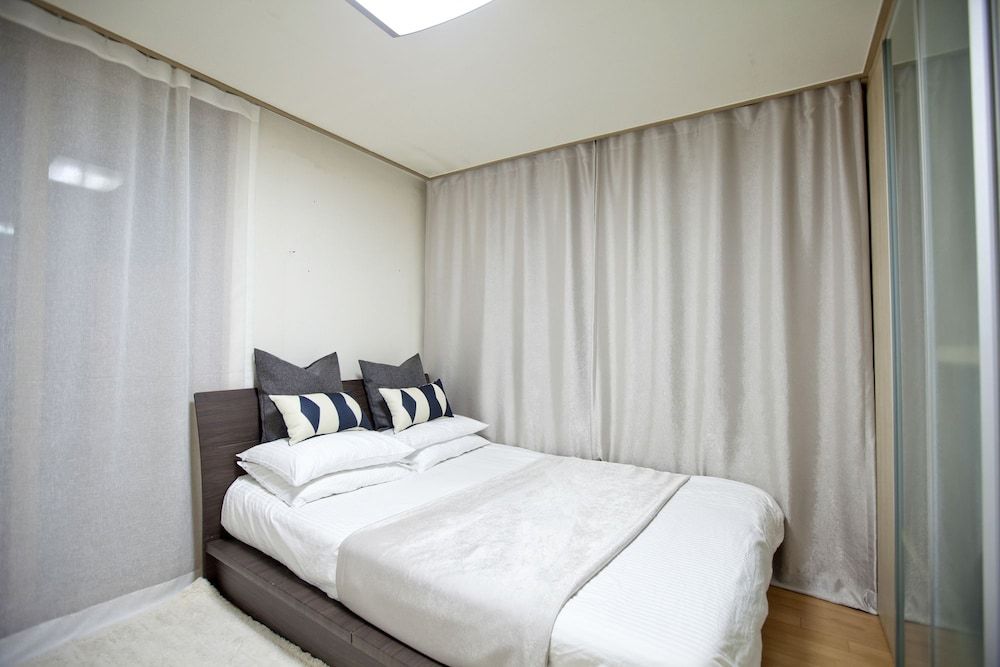 undefined Gangnam Business District Apt 2