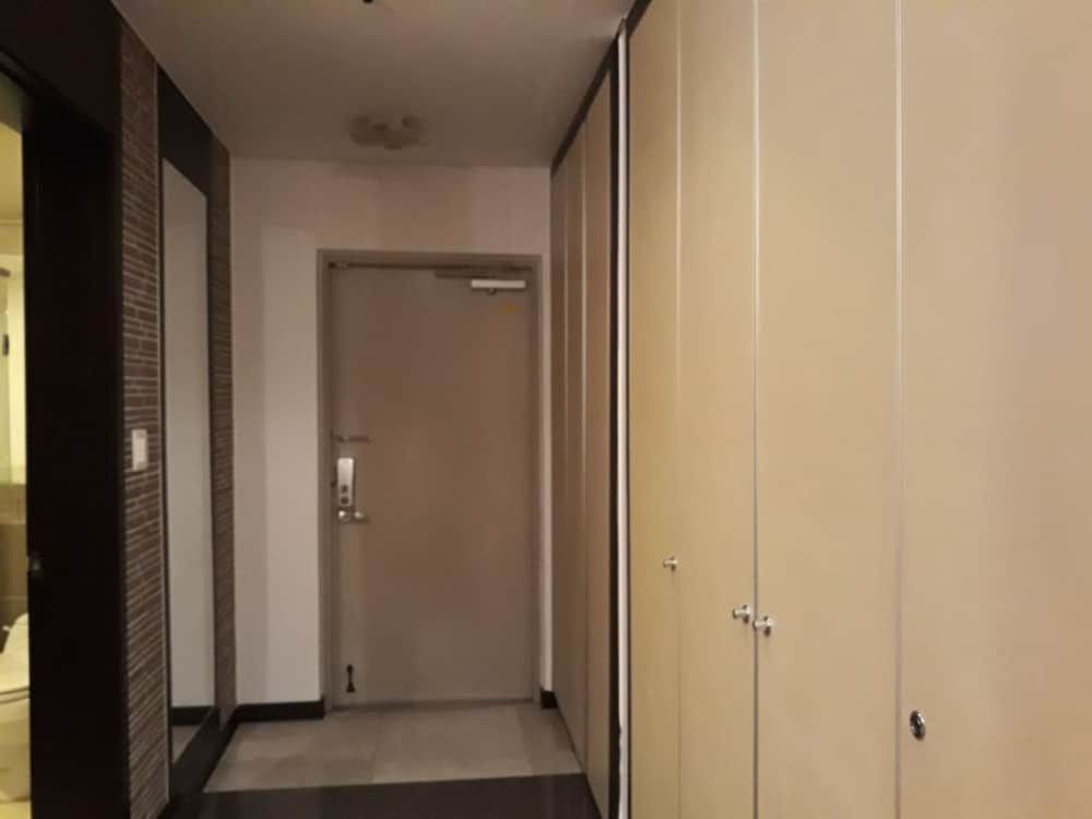 undefined Magellan 21 Asterium 7