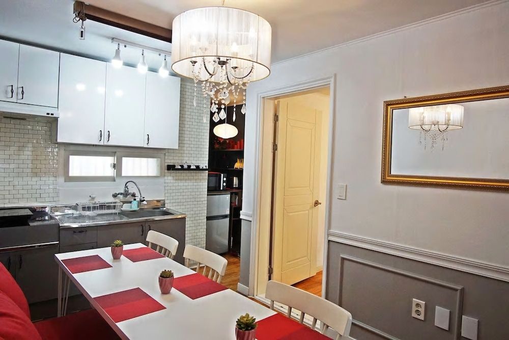 Kim's Family House 1-2F House (1F) 12