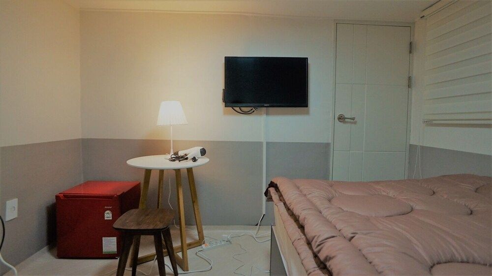 Blue Mansion Guesthouse Superior Double Room 6