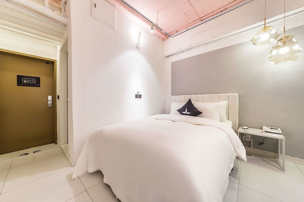 undefined Hotel Star Seollung 9