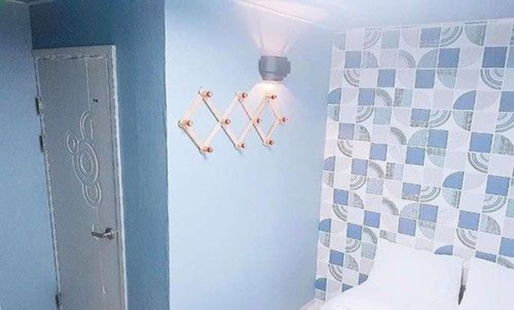 undefined Hotel Black 2