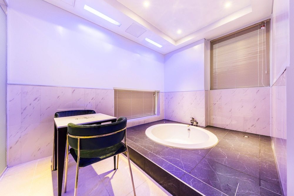 LA View Hotel VVIP 5