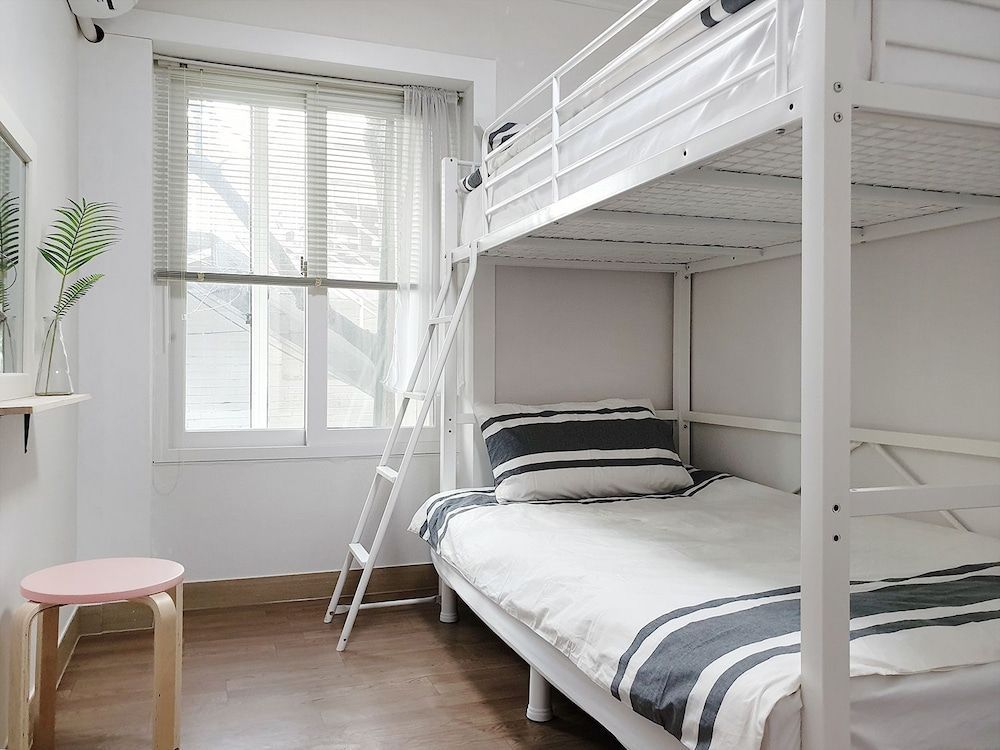 undefined Cheese Guesthouse - Hostel 8