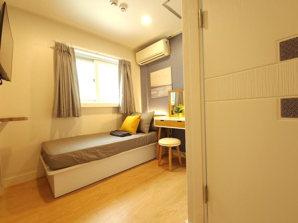 undefined OYO Myeongdong 5 Lodge 4