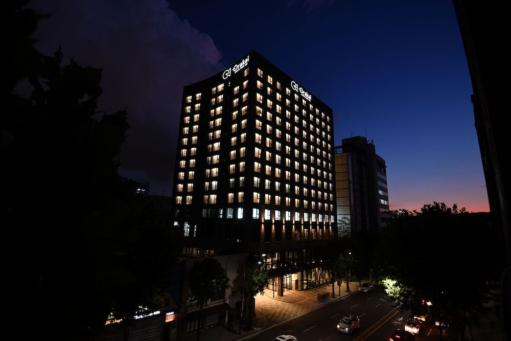undefined Orakai Daehakro Hotel, BW Signature Collection 6