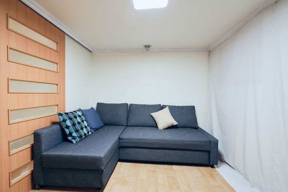 MYEONGDONG Station 2Min HOUSE Full House 19