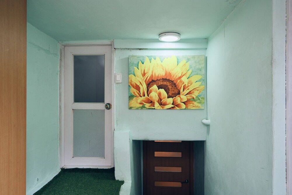 undefined MYEONGDONG Station 2Min HOUSE 6