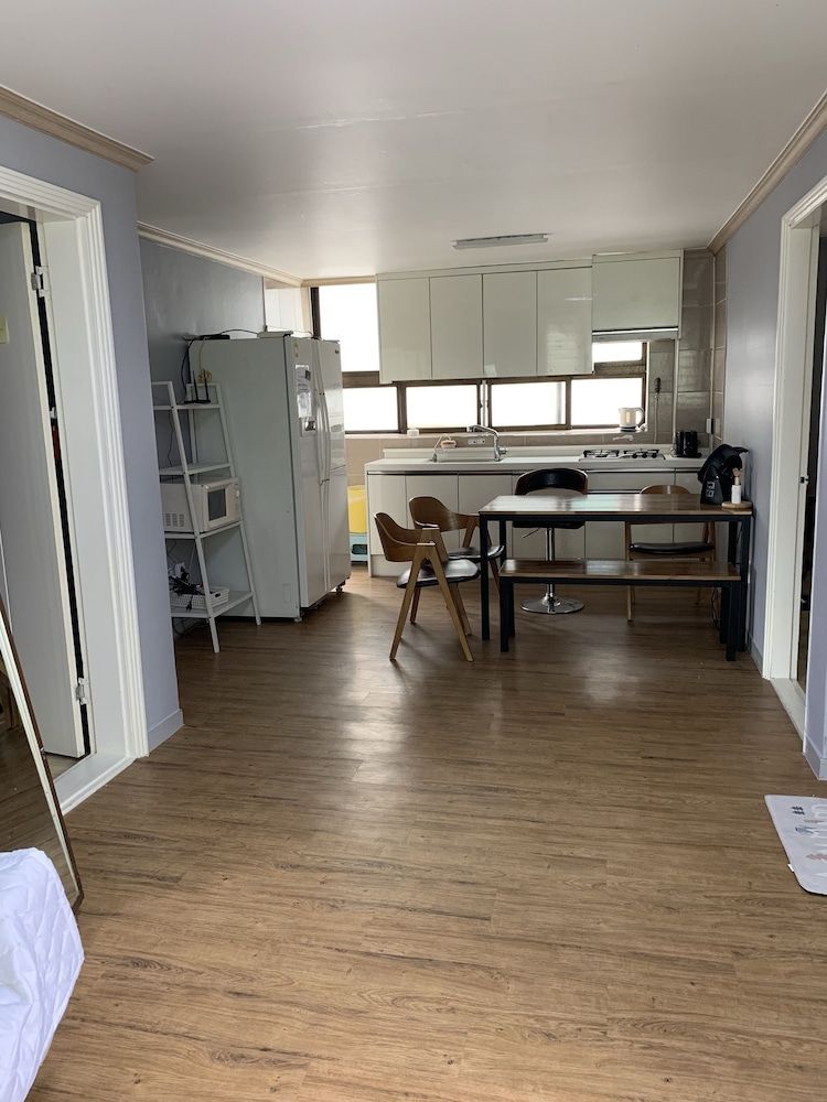 Bomulzip Hongdae Branch - Hostel Quadruple Room