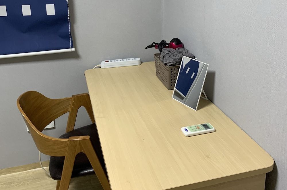 Bomulzip Hongdae Branch - Hostel Twin Room 2