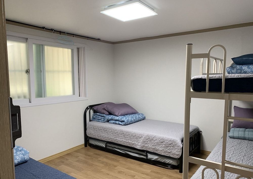 undefined Bomulzip Hongdae Branch - Hostel 7