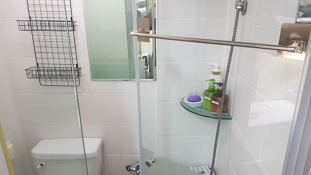 undefined Bluehouse 8