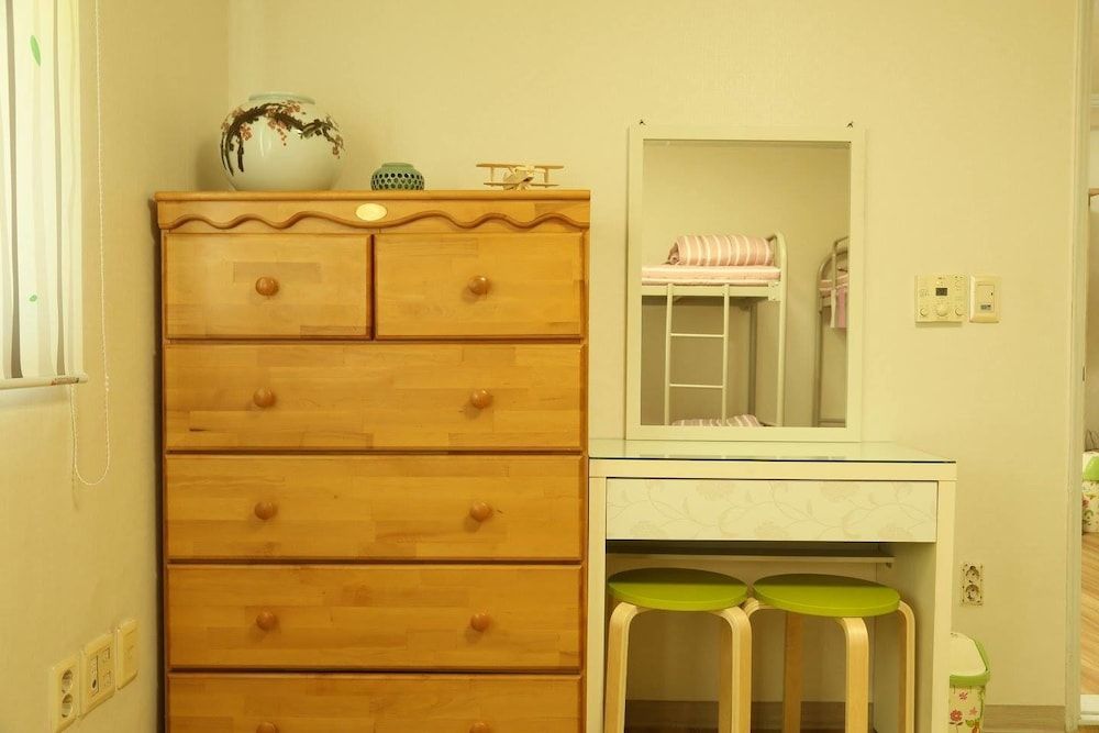 Seoul Holiday Guesthouse - Hostel Group Room for 5 (Please contact the hotel upon check-in) 4