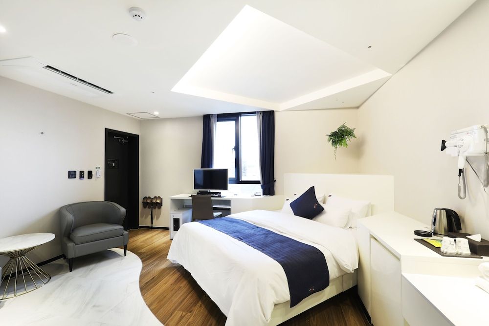 undefined Hotel Aria 2